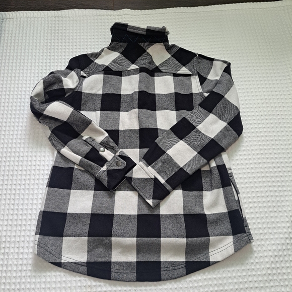 Orvis Balck and White Plaid Flannel - Picture 6 of 7